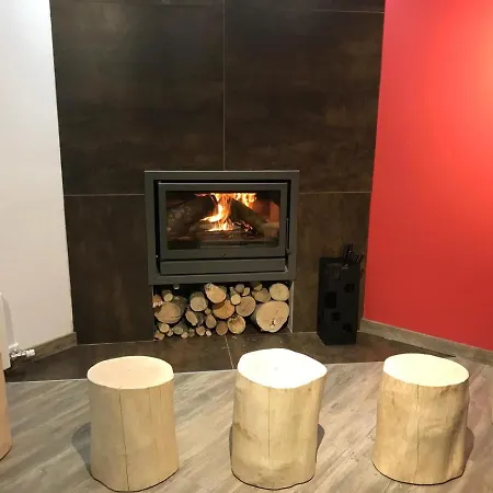 Lo Lladoner, Casa Rural A