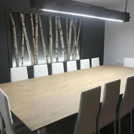 Lo Lladoner, Casa Rural A Sort