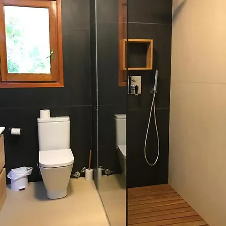 Lo Lladoner, Casa Rural A Casa de Férias Sort